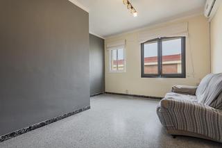 Appartement  Carrer del canigó. Calle del canigó horta  guinardó