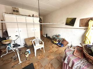 Casa adossada  Carrer josep trueta, de. Unifamiliar adosada  terrassa ca naurell