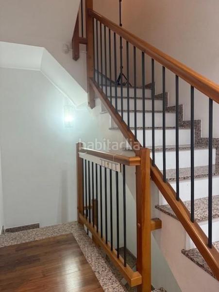 Foto 2bd34ef1-85ac-4813-89b7-d7c6f0e20627. Casa adossada amb aparcament a Torre Baró Barcelona