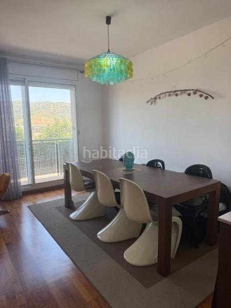 Foto 671262e2-790e-453a-ba07-f090dbea558e. Casa adossada amb aparcament a Torre Baró Barcelona