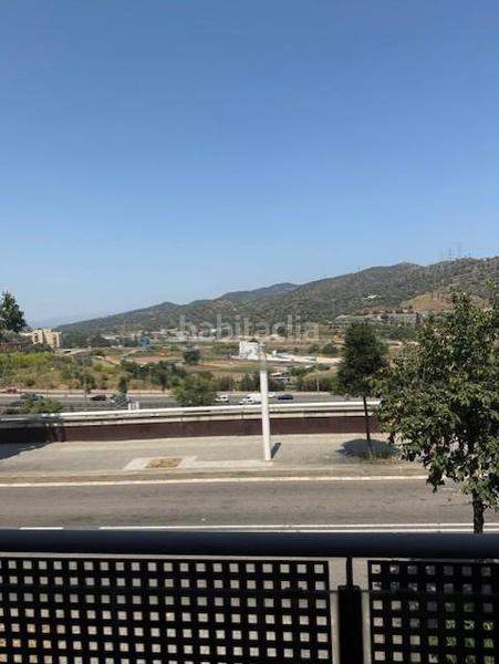 Foto f9e13f9f-acf5-43ae-a85f-b60900601dac. Casa adossada amb aparcament a Torre Baró Barcelona