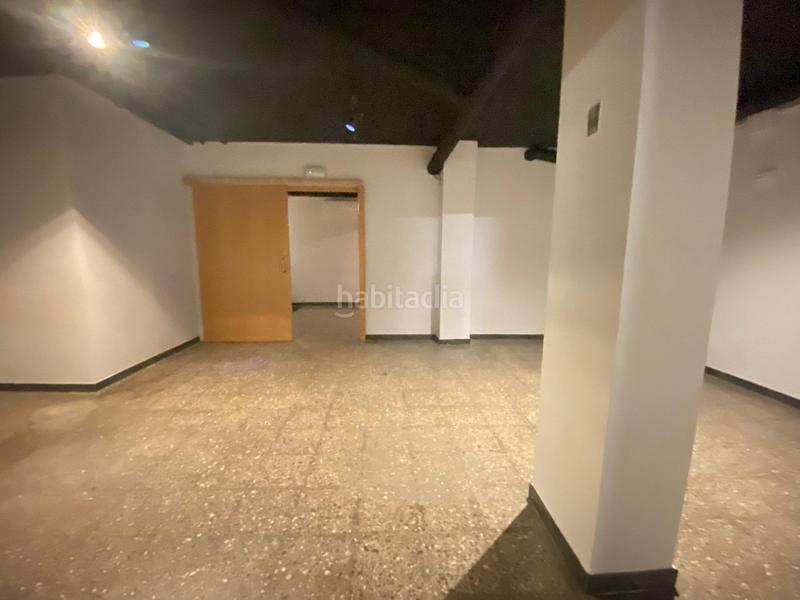 Foto 217dc8cc-0546-4549-bf96-19f234b5b69e. Local comercial  sant andreu Navas en Barcelona