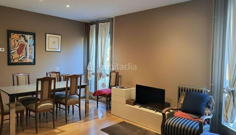 Foto ba6adc85-fb24-446c-b7bd-70f7165e4c49. Piso espectacular piso eixample dreta eixample en Barcelona