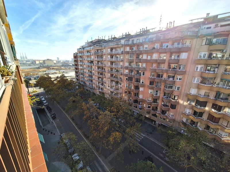 Foto 4789bf9d-6493-4515-b550-6027ea872a60. Pis a Sant Andreu de Palomar Barcelona