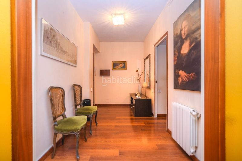 Foto f1deca4b-3d12-468a-9e8a-55fb9124f7fa. Pis a Sant Antoni Barcelona
