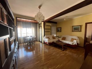 Pis  Carrer vilamar�. Piso en carrer sepulveda con vilamar� sant antoni