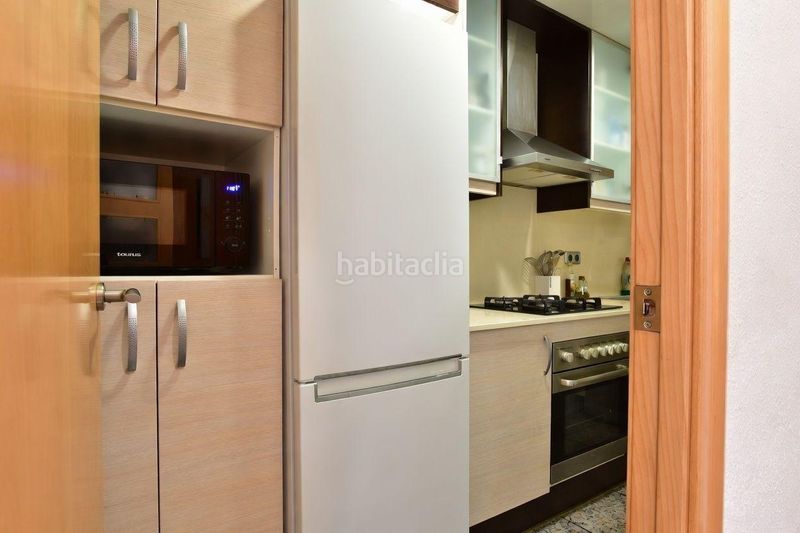 Foto 90031420-96c6-4c7b-acb7-e8cc11f4dd7a. Àtic a Carmel Barcelona