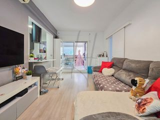 Appartamento  Carrer de ramoneda. Piso  cornellà de llobregat gavarra