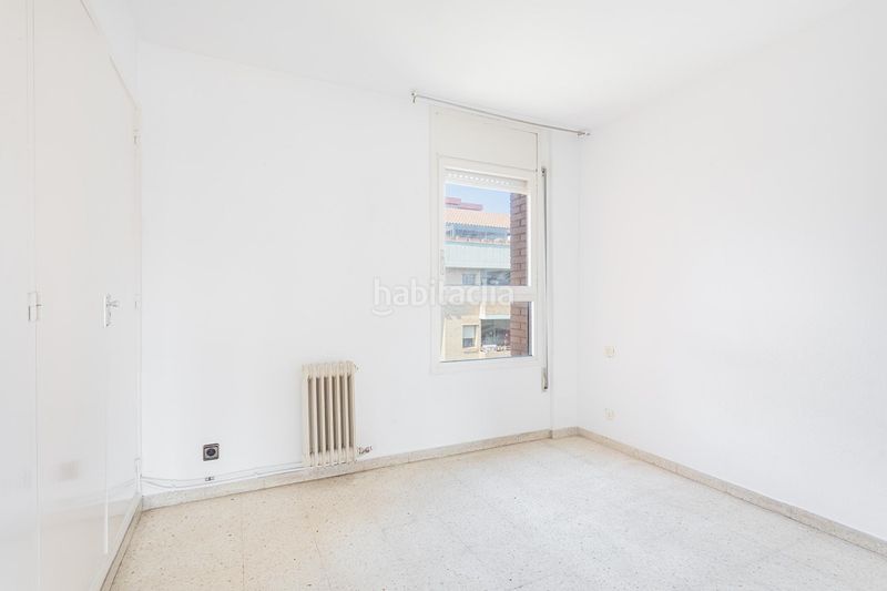 Foto f8449aed-3581-401b-a030-fa73263e1376. Àtic amb calefacció aparcament a Sant Martí de Provençals Barcelona