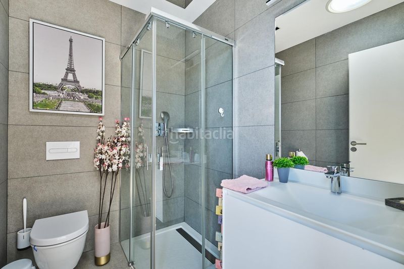 Foto 0d7e17a7-1e6c-4379-ae74-c4bdfdeabb28. Xalet amb aparcament piscina a Sarrià Barcelona