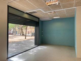 Local Comercial  Maria aguilo. Calle mariá aguiló sant martí  poble nou