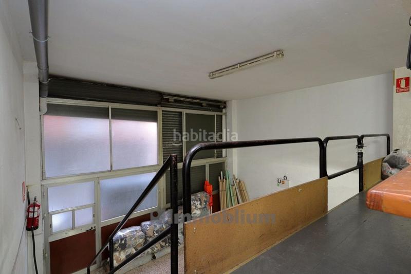 Foto f8fe81db-f899-4972-8ccb-0497f8eff964. Alquiler local comercial con altillo en Centre Mataró