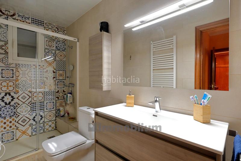 Foto 1ea5cc26-aca7-4e46-be1e-15b3ff3fe3e5. Piso reformado con terraza en Cerdanyola Sud Mataró