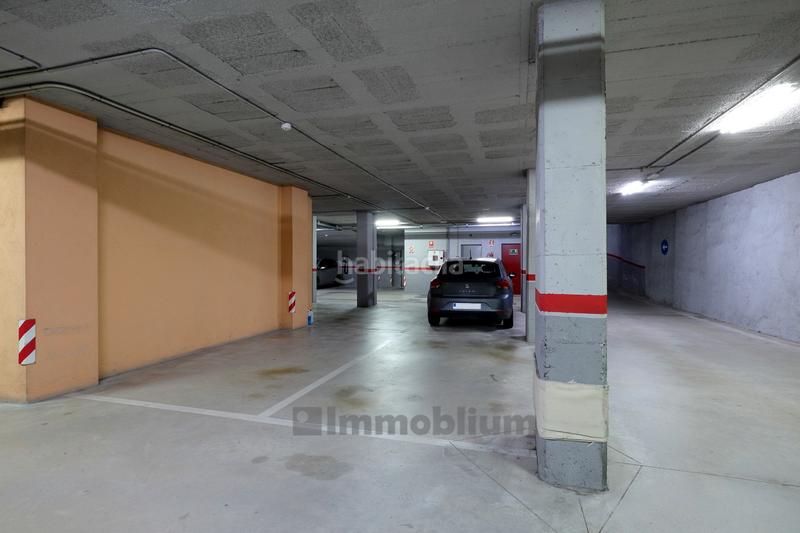 Foto be7bd74c-2b2f-4e69-9155-3794d5ccb008. Parking coche grande con buen acceso en Via Europa - Parc Central Mataró
