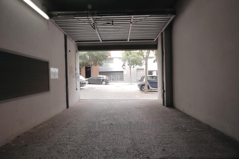 Foto d81c76d0-de1d-4238-8047-3c396128fc45. Parking coche grande con buen acceso en Via Europa - Parc Central Mataró