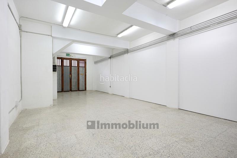 Foto ce51a797-b6b1-476b-b40a-9bacc3deb039. Oficina a Centre Mataró