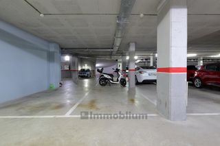 Aparcament cotxe a Carrer de consol nogueras 4. Para coche grande