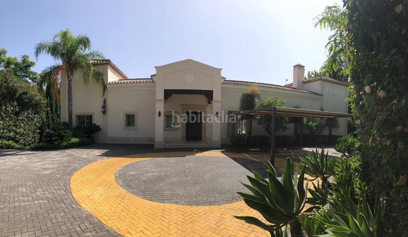 Foto 78f30858-a9e0-4699-bbdb-5ae120b99ba0. Casa villa de lujo en primera línea de golf en los arqueros en Benahavís