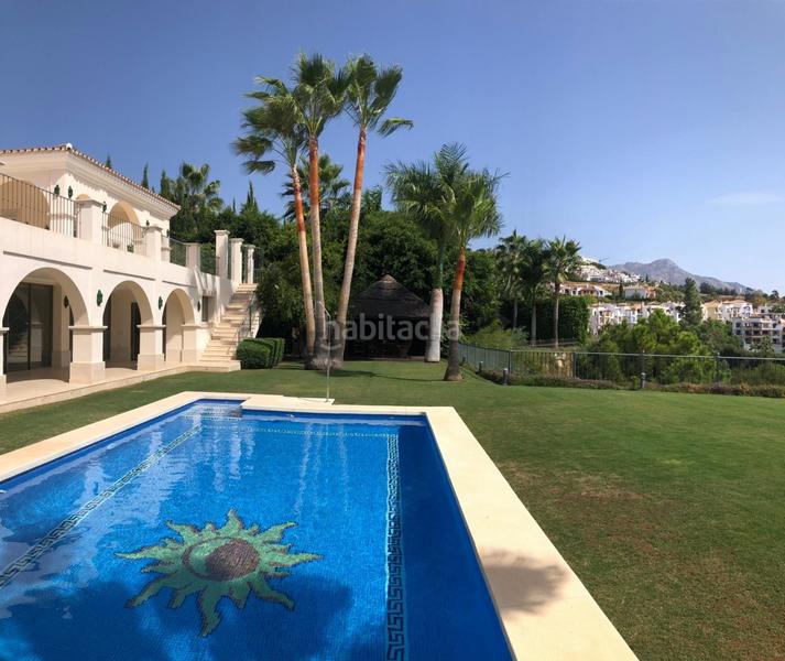 Foto cbbe3e12-b918-4129-b059-26ce23dfe371. Casa villa de lujo en primera línea de golf en los arqueros en Benahavís