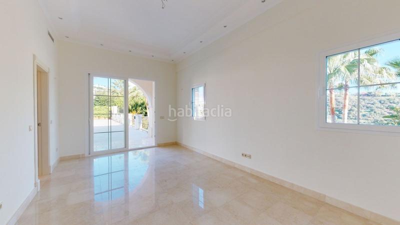 Foto ead2e481-e3d1-45ea-888c-7b37226a2089. Casa villa de lujo en primera línea de golf en los arqueros en Benahavís