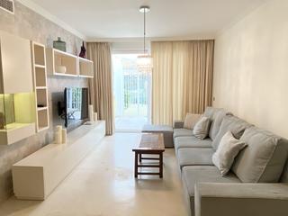 Rez-de-chaussée à Benahavís pueblo. Apartamento planta baja en la quinta