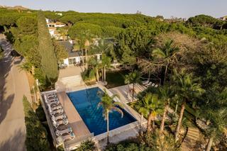 Casa a Hacienda Las Chapas. Villa de 7 habitaciones en venta en hacienda las chapas