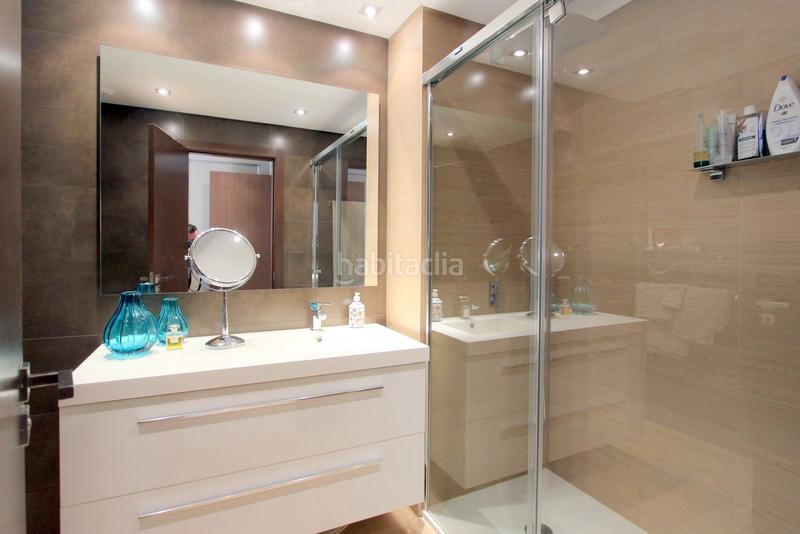 Foto 01b7926e-a11c-4db8-869b-0a6232bee17a. Apartamento  planta media en los arqueros en Benahavís
