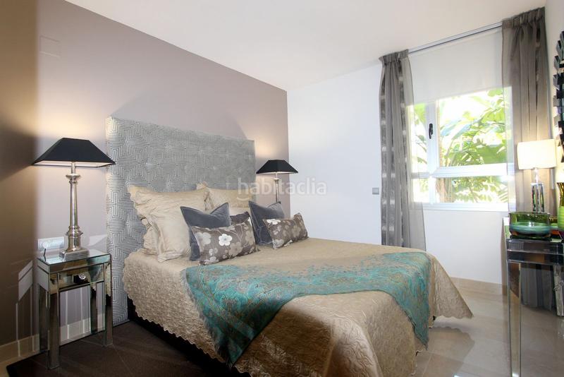 Foto bff4130b-35c0-4730-be8f-84a4b69e2969. Apartamento  planta media en los arqueros en Benahavís