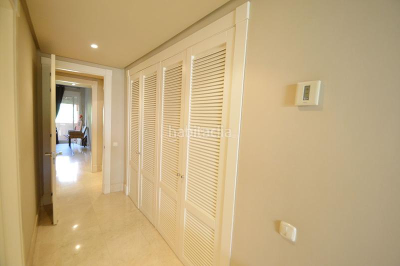 Foto b784f271-6722-4fce-9857-8bc9f844083e. Apartamento magnificent apartment located in a luxurious urbanization within the Río Real golf course, east. excellent location, just en Marbella