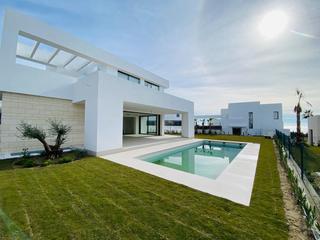 House in Río Real. Chalet independiente en río real