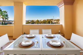 Apartament a Nueva Andalucía centro. Precioso apartamento en las cumbres de rodeo, nueva andalucia, e