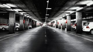 Autoparkplatz in Nueva Andalucía centro
