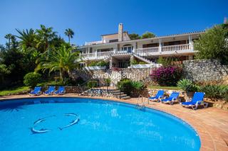 Casa a Campo de Mijas. Elegante y espaciosa villa de 7 habitaciones en campo mijas.