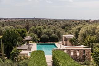 Country house in Diseminados var 319. Elegancia arquitectónica con licencia de alquiler etv