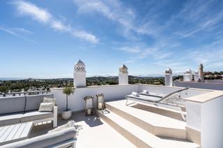 Ático en Los Naranjos. Exclusivo apartamento en aloha royal, nueva andalucía, marbella