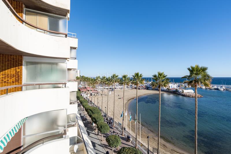 Foto 4658ef25-1fa1-44f0-8eed-64dd81464ca9. Estudio  en primera línea de playa ideal como inversión en Marbella