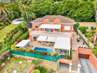 Casa a Maro-ur rocio nagueles 5. Villa venezia a classic beauty in nageles, golden mile, marbella