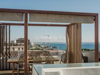 Penthouse in Sant Nicolau. Ático dúplex con vistas al mar