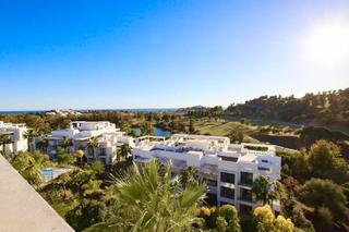 Àtic a Benahavís pueblo. Exclusivo ático dúplex en atalaya hills