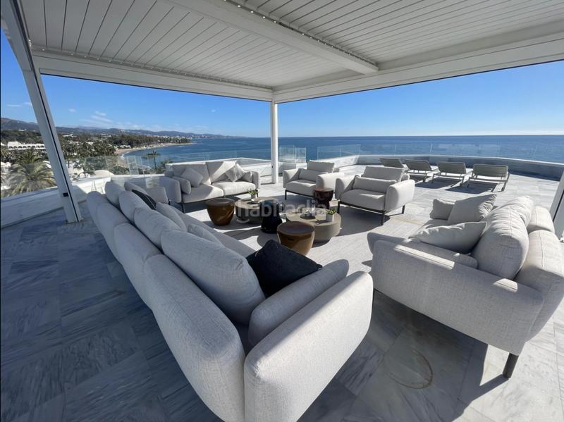 Foto 7b3d3c37-82ee-4f95-9771-08b81d88db19. Ático apartamento de lujo en primera línea de playa con las mejores vistas en Marbella