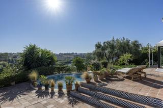 Maison à Guadalmina Alta. Villa en venta