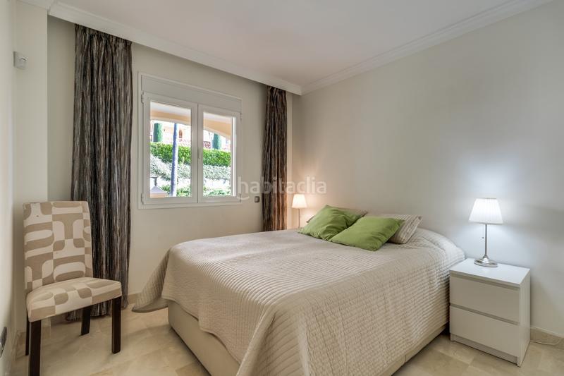 Foto 5802c40d-fc2d-4dee-bf7a-940a64eefe8e. Miete dachwohnung mit heizung parking pool in Benatalaya Estepona