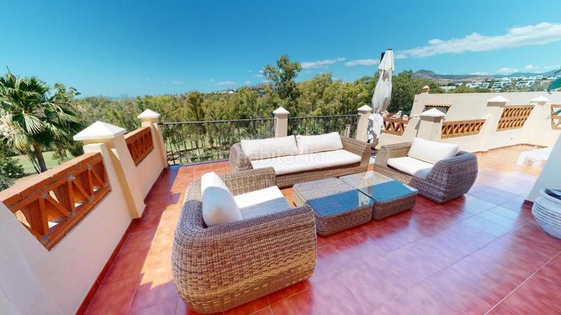 Foto dac64f9b-7cbb-4df7-8281-918eb9d1638c. Miete dachwohnung mit heizung parking pool in Benatalaya Estepona