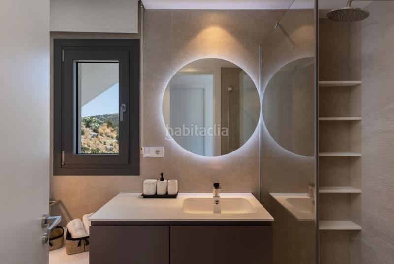 Foto 4d41ea8c-bea9-4fcc-a2a8-1cfbd912533a. Dúplex atico duplex en venta en Benahavís pueblo Benahavís