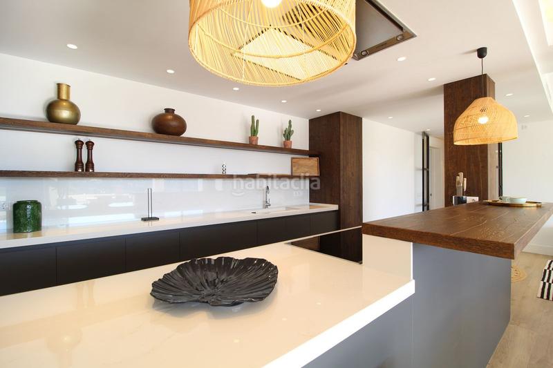 Foto 78f8464c-10dd-4507-ad7f-09b1919f1f04. Ático  renovado exquisito con vistas panorámicas en royal Las Brisas en Marbella