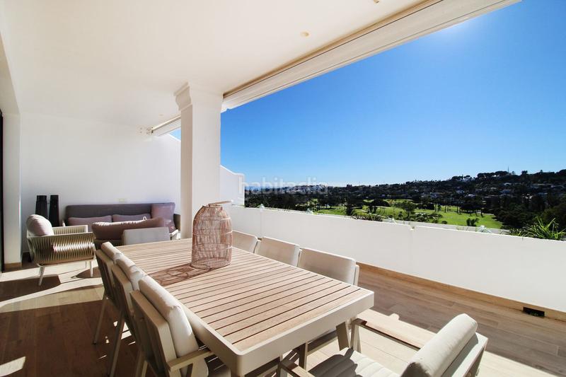 Foto ea50934c-b35d-4642-b6a8-e18e2b0eacb5. Ático  renovado exquisito con vistas panorámicas en royal Las Brisas en Marbella