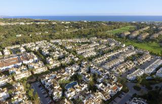 Àtic a Nueva Andalucía centro. Atico duplex en venta
