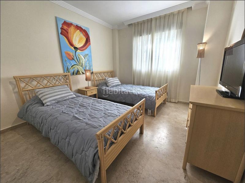Foto 29656024-0687-4025-90f2-2e8a38e4f1c4. Planta baja ubicado en la prestigiosa zona de las lomas de rio real este. en Marbella