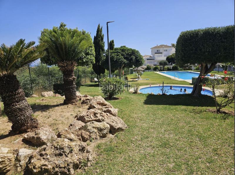 Foto 339d773c-48d4-403c-8d81-5c87e2bb23f7. Planta baja ubicado en la prestigiosa zona de las lomas de rio real este. en Marbella