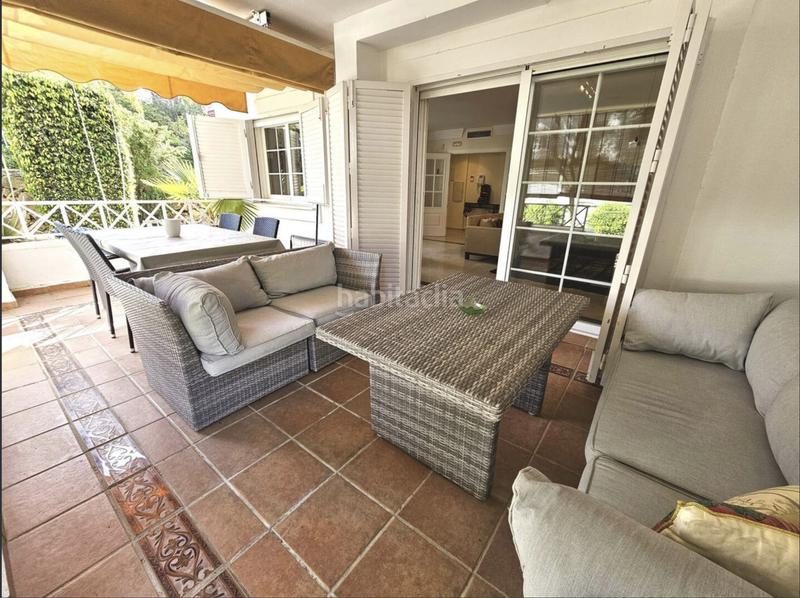 Foto cd5c0e14-90be-4d0c-9996-c4de54e8e6b1. Planta baja ubicado en la prestigiosa zona de las lomas de rio real este. en Marbella